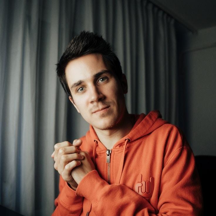 First Officer Alex Johnson